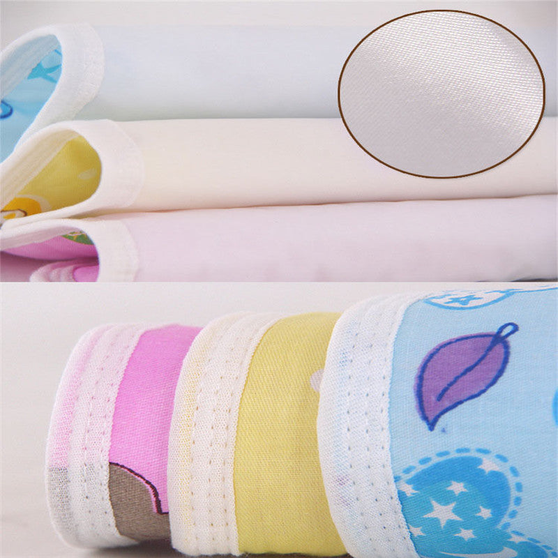 https://clean-baby-station.myshopify.com/cdn/shop/products/Changing-Pads-Covers-Reusable-Baby-Diapers-Mattress-Diapers-for-Newborns-Random-Pattern-Linens-Waterproof-Sheet-Changing_2bb7d943-6ed0-40b3-83eb-428362f7cf80.jpg?v=1505196501